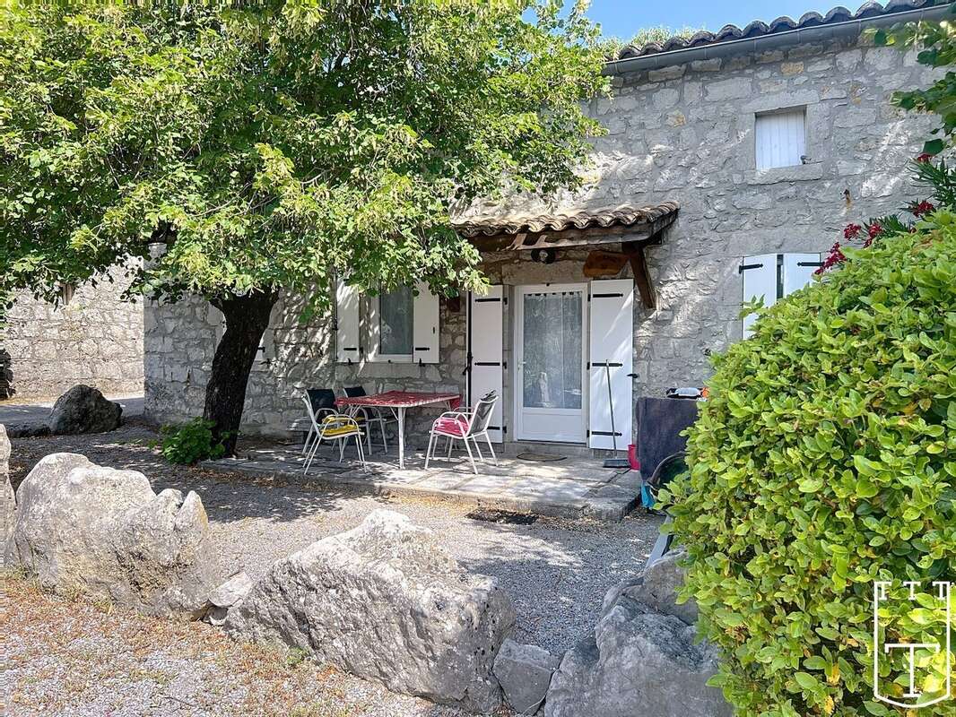 Maison à SAINT-ALBAN-AURIOLLES