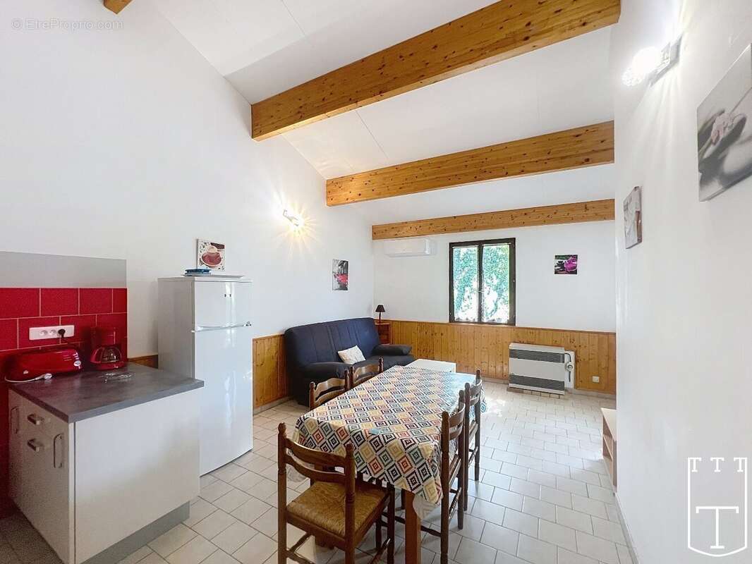 Maison à SAINT-ALBAN-AURIOLLES