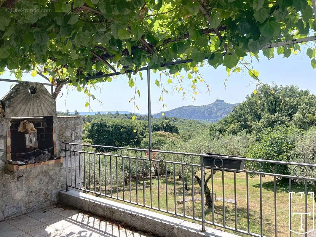 Maison à SAINT-ALBAN-AURIOLLES