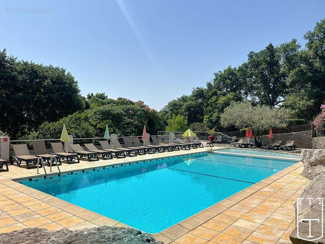 Maison à SAINT-ALBAN-AURIOLLES