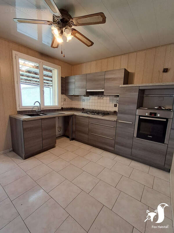 Maison à NEUVILLE-SAINT-REMY