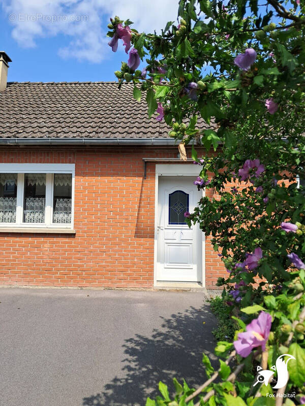 Maison à NEUVILLE-SAINT-REMY