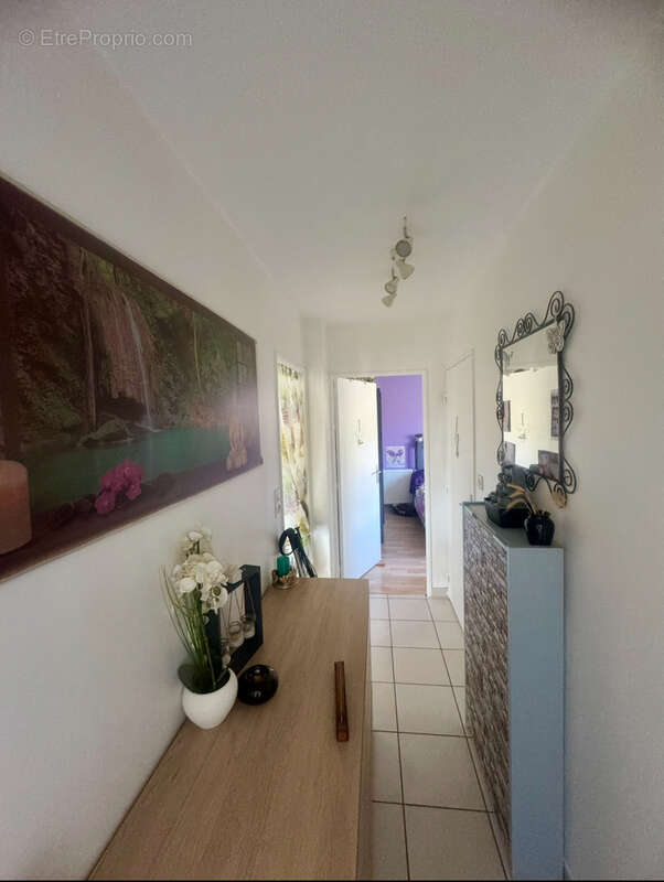 Appartement à ANSE