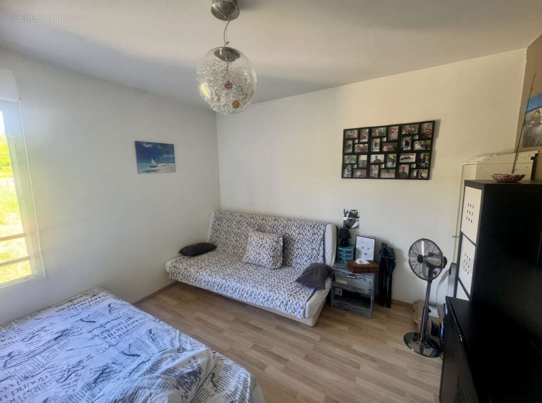 Appartement à ANSE