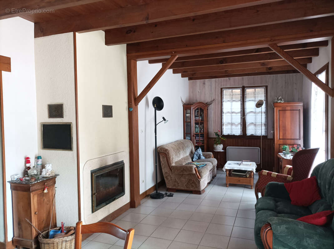 Maison à SAINT-AULAYE