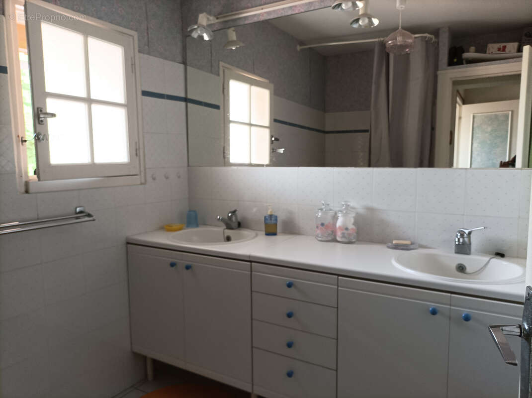 Maison à SAINT-AULAYE