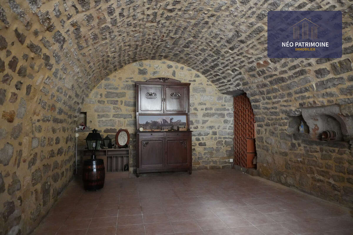 Maison à VILLENEUVE-LES-MAGUELONE