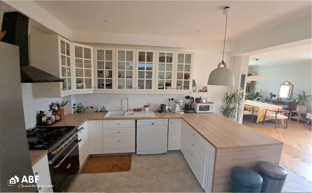 Maison à ARQUES-LA-BATAILLE