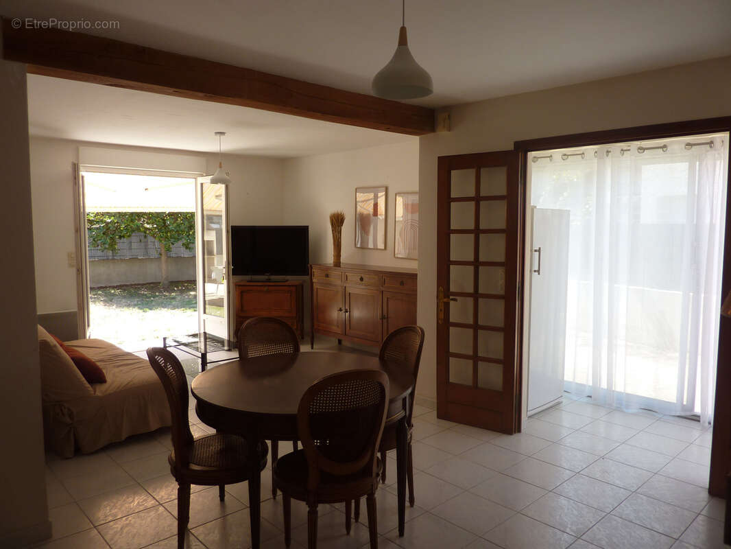 Maison à VALRAS-PLAGE