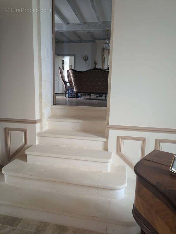 Maison à LA TOUR-BLANCHE