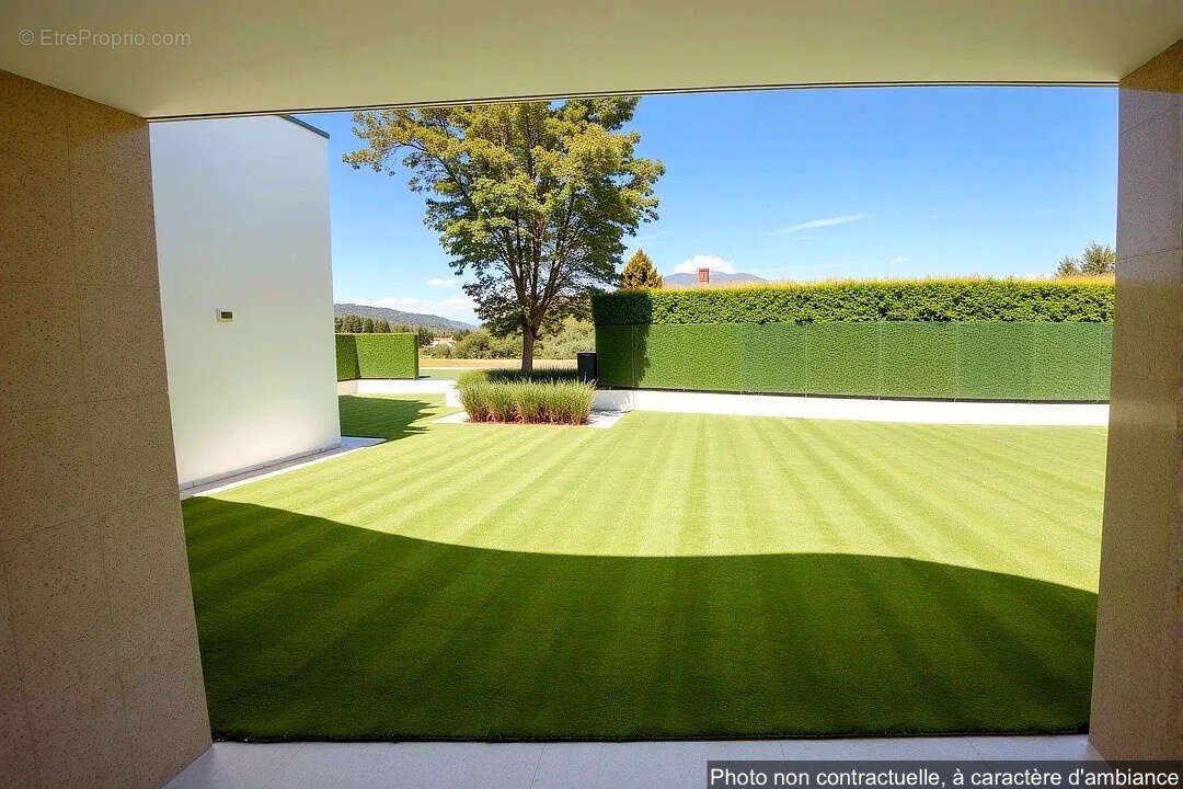 Appartement à VIC-LA-GARDIOLE