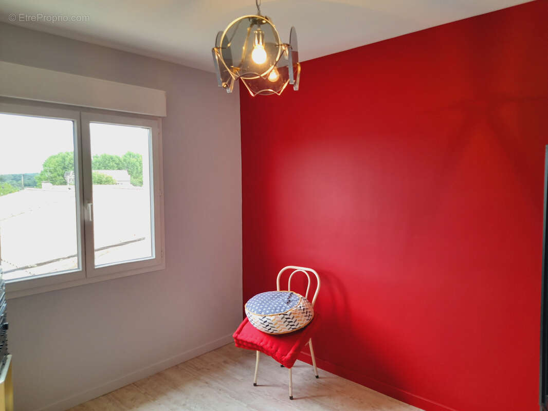 Maison à RIBAUTE-LES-TAVERNES