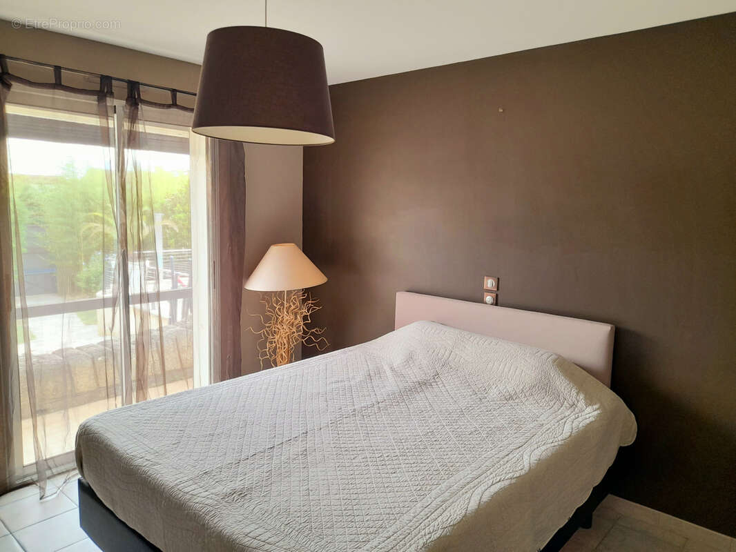 Maison à RIBAUTE-LES-TAVERNES