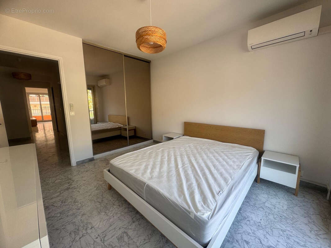 Appartement à ROQUEBRUNE-CAP-MARTIN