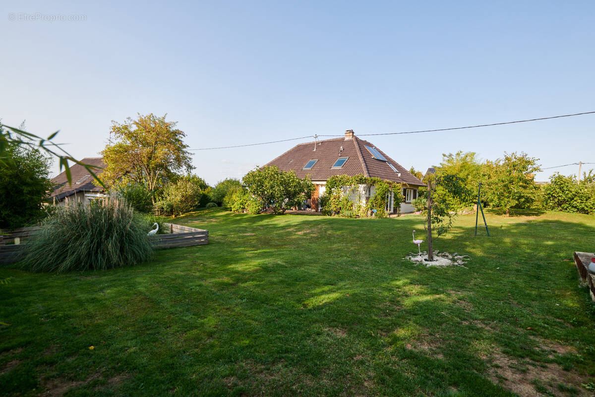 Maison à WESTHOUSE-MARMOUTIER