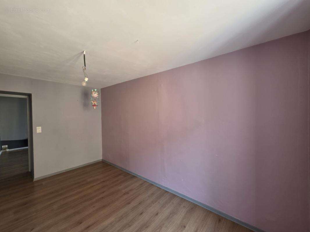 Appartement à ROUGEMONT