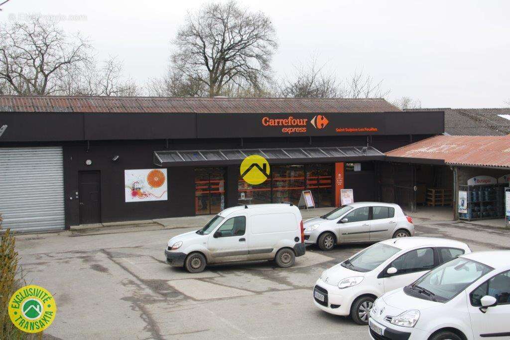 Commerce à SAINT-SULPICE-LES-FEUILLES