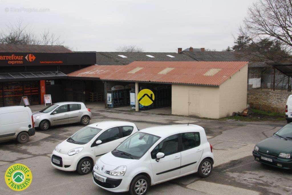 Commerce à SAINT-SULPICE-LES-FEUILLES