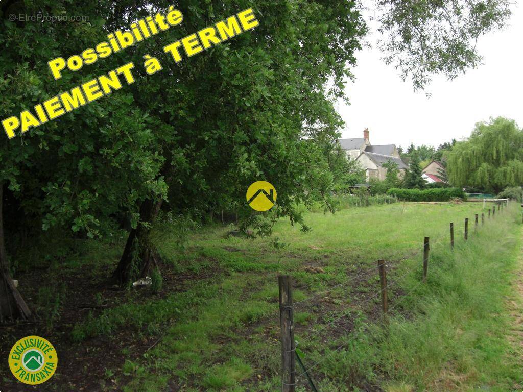 Terrain à LEVROUX