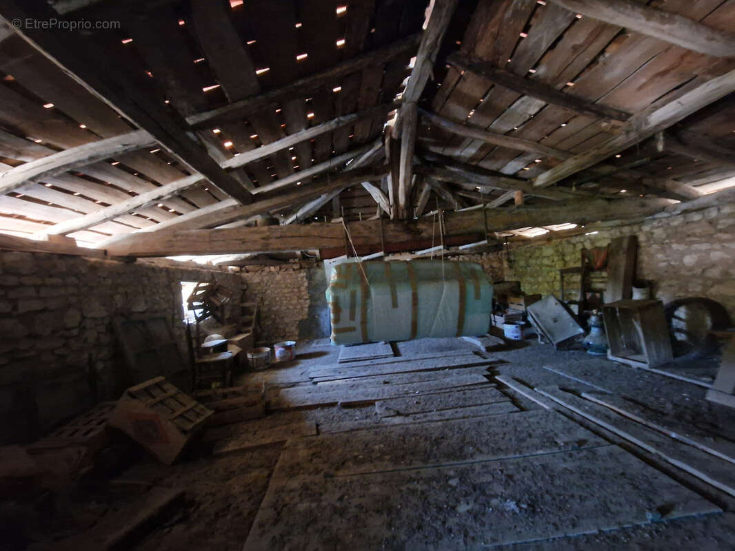 Maison à SAINT-MAIGRIN