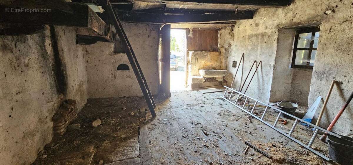 Maison à SALVAGNAC-CAJARC