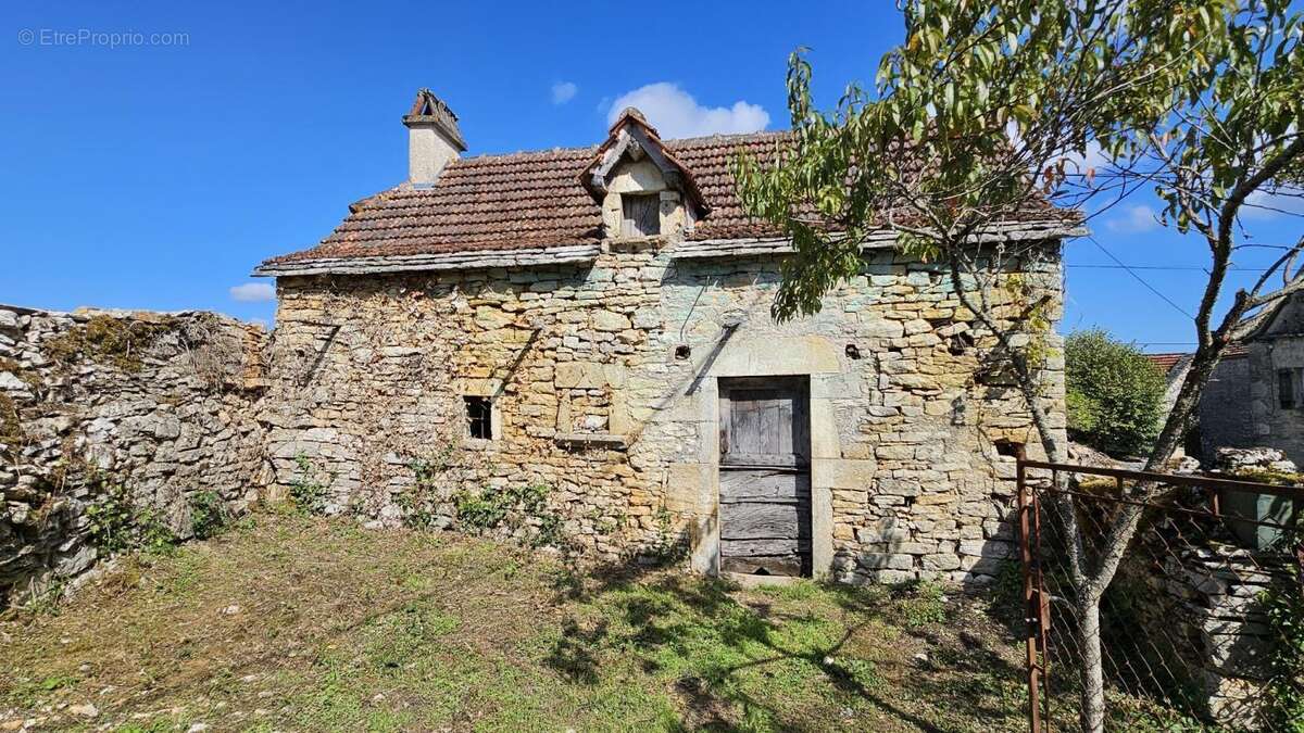 Maison à SALVAGNAC-CAJARC