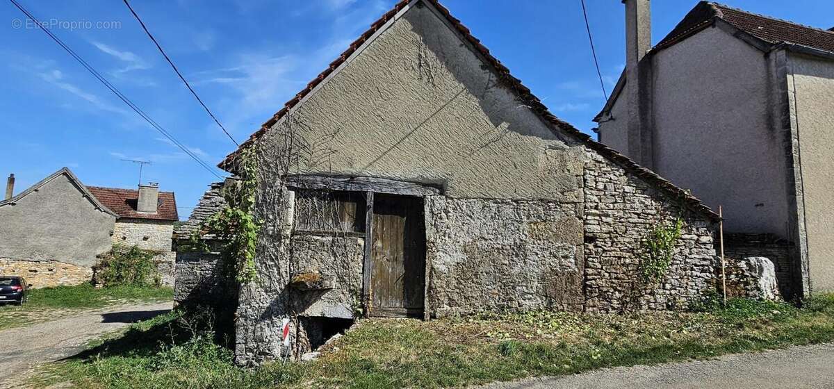 Maison à SALVAGNAC-CAJARC