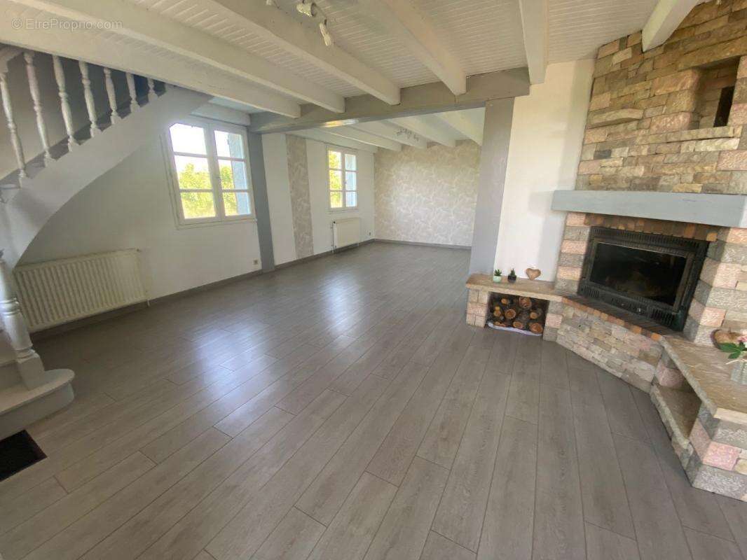 Maison à CASSANIOUZE