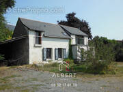 Maison à CHENEHUTTE-TREVES-CUNAULT