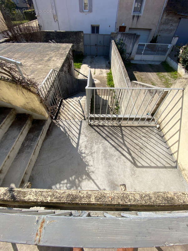 Appartement à MORIERES-LES-AVIGNON