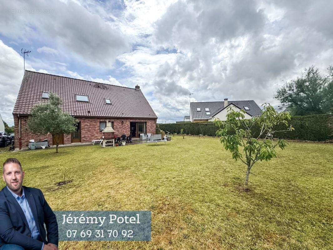 Maison à FONTAINE-NOTRE-DAME