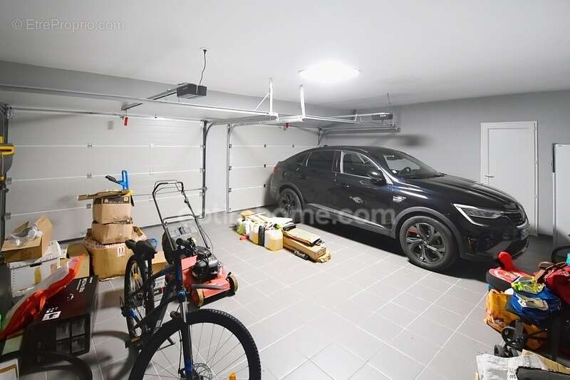 Maison à ALLONDRELLE-LA-MALMAISON