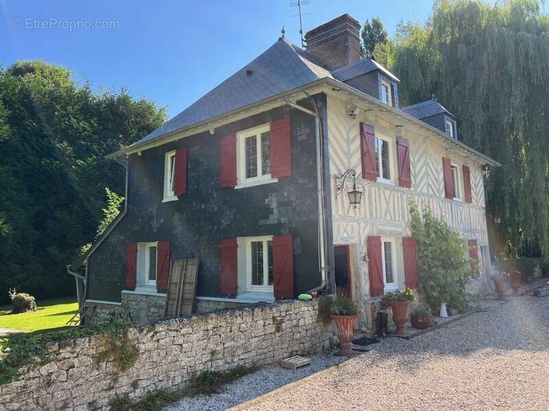 Maison à LES AUTHIEUX-SUR-CALONNE