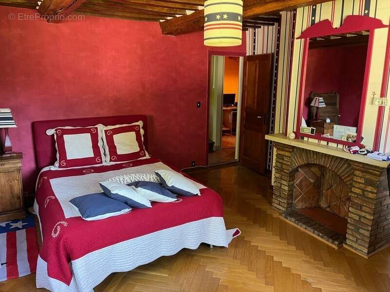 Maison à LES AUTHIEUX-SUR-CALONNE