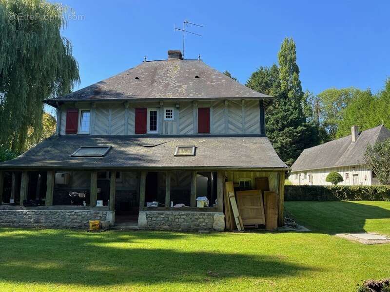 Maison à LES AUTHIEUX-SUR-CALONNE