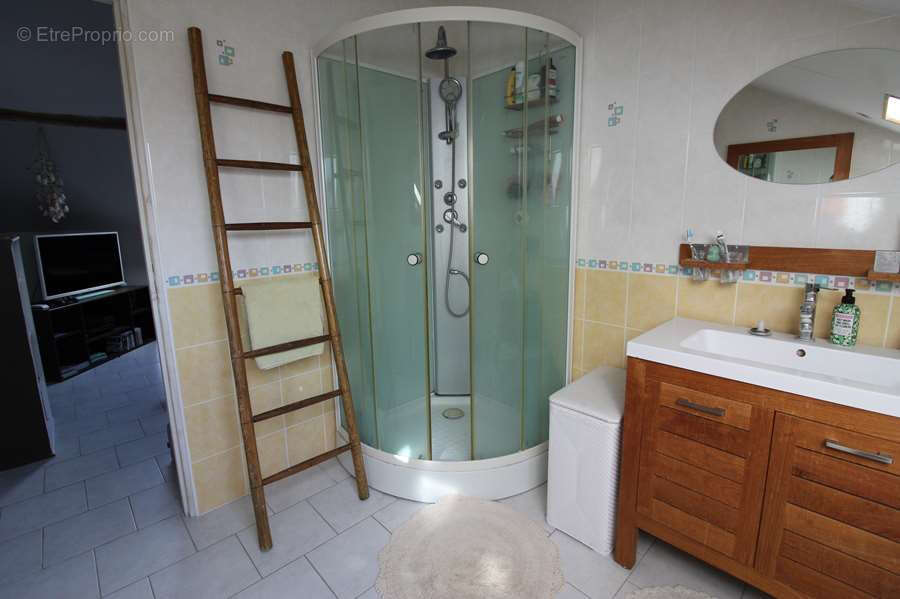 Maison à BRINON-SUR-BEUVRON