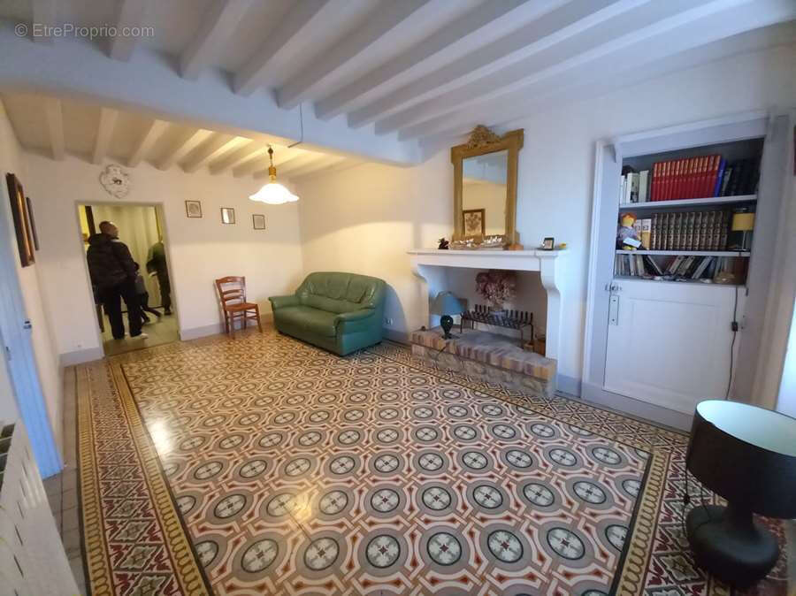 Maison à BRINON-SUR-BEUVRON