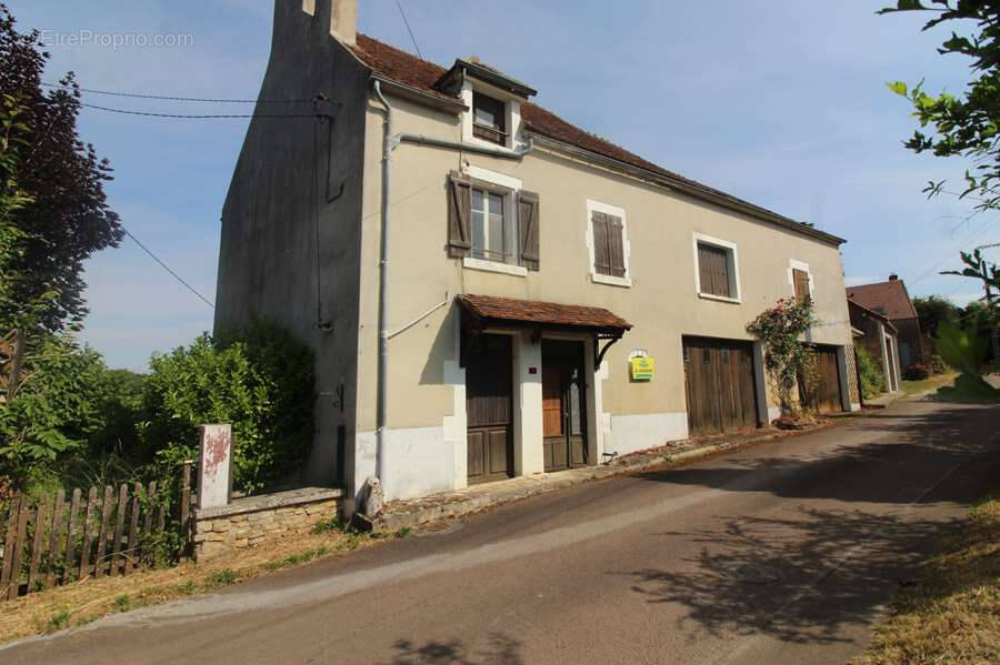 Maison à CLAMECY