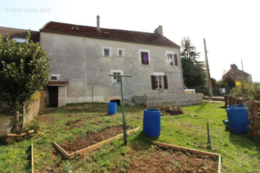 Maison à CLAMECY