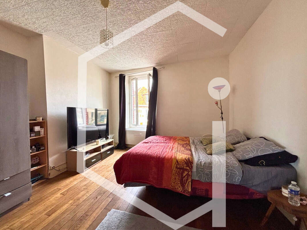 Maison à BONNY-SUR-LOIRE