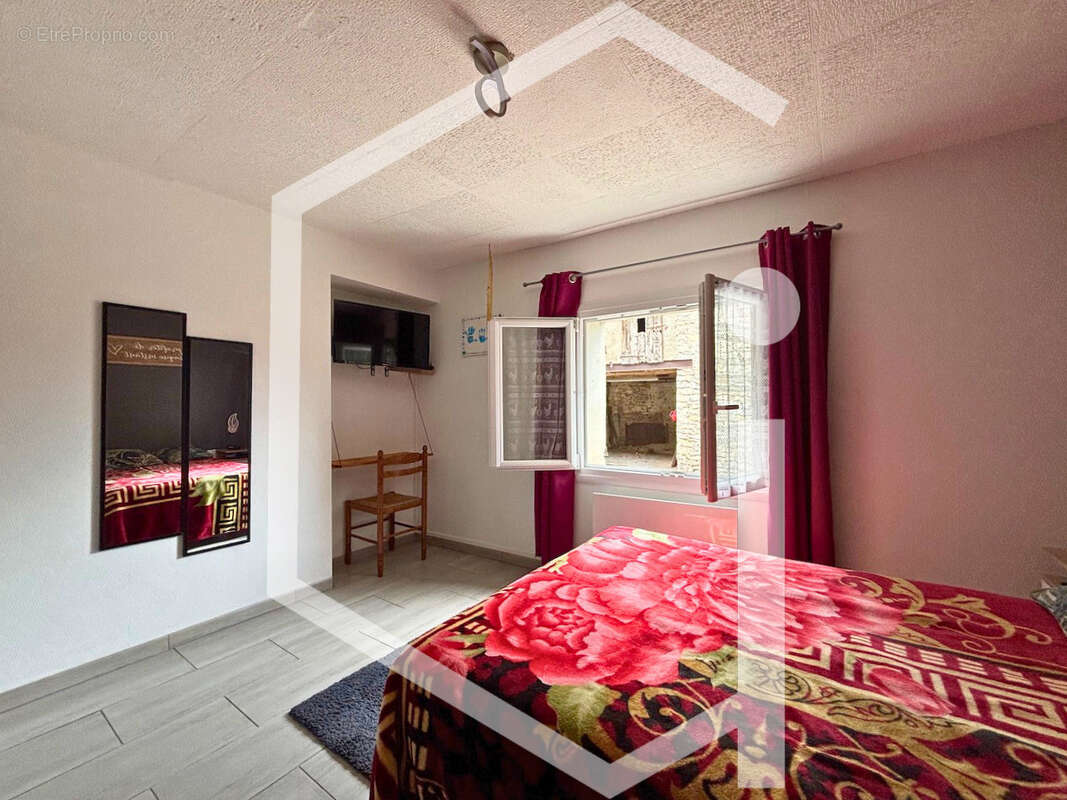 Maison à BONNY-SUR-LOIRE