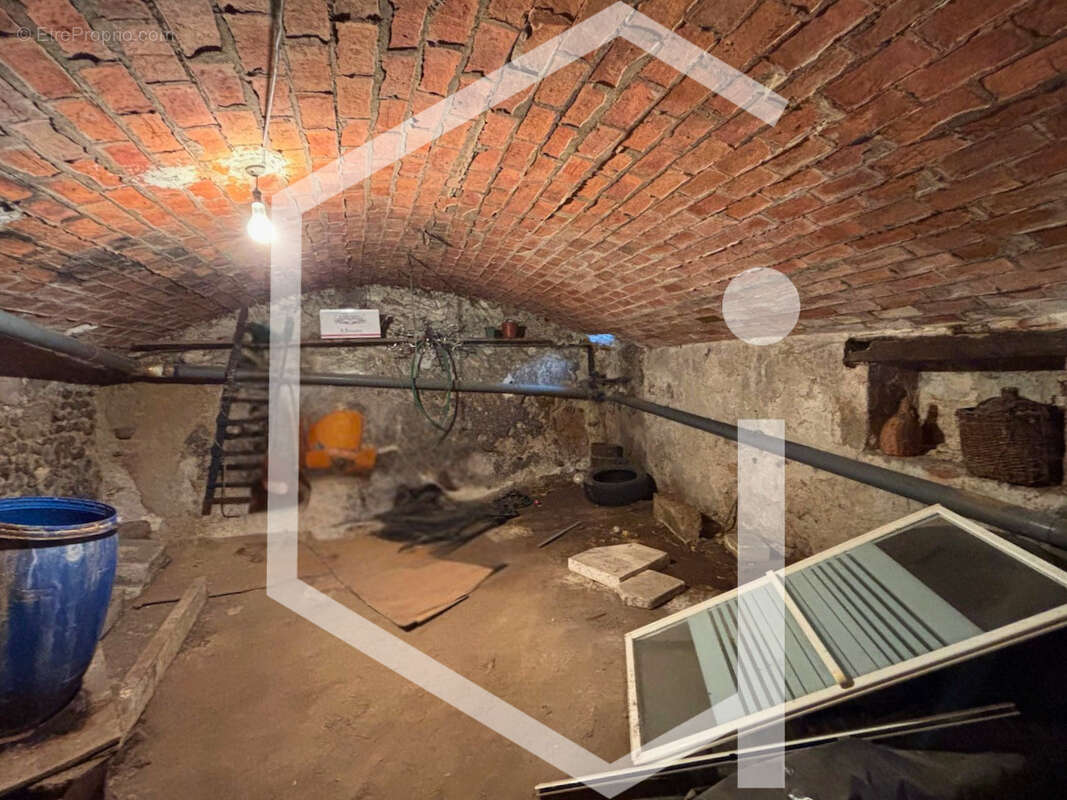 Maison à BONNY-SUR-LOIRE