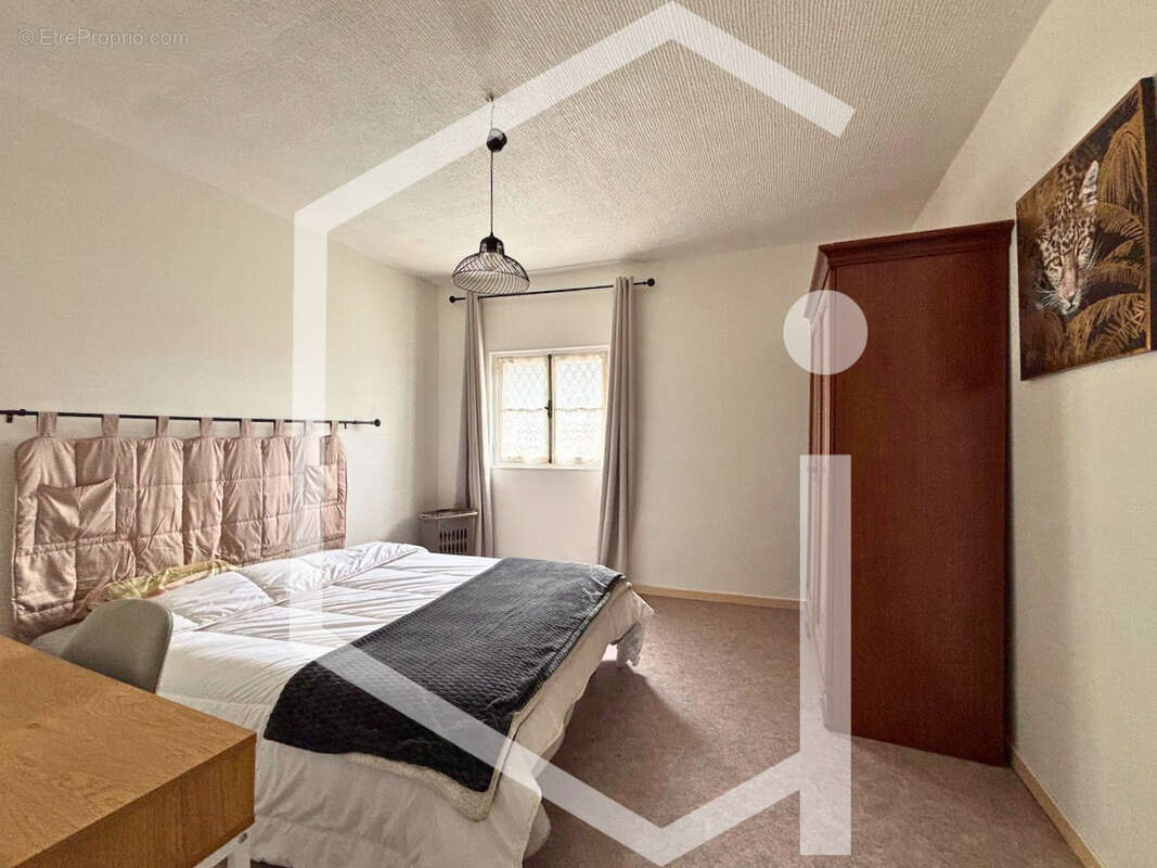 Maison à BONNY-SUR-LOIRE