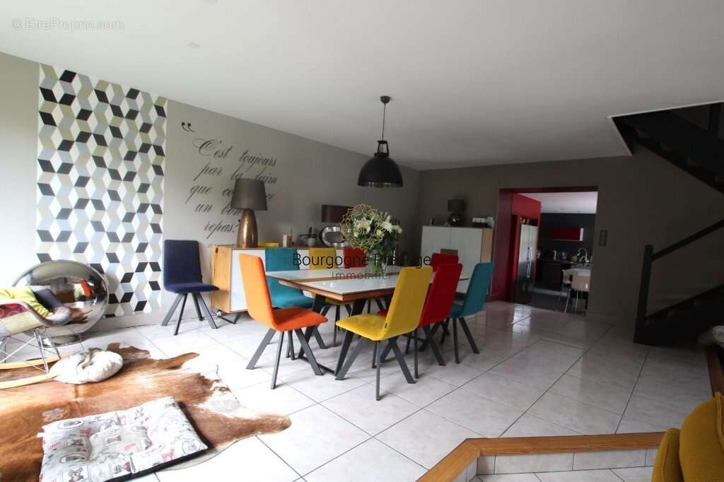 Maison à CHALON-SUR-SAONE