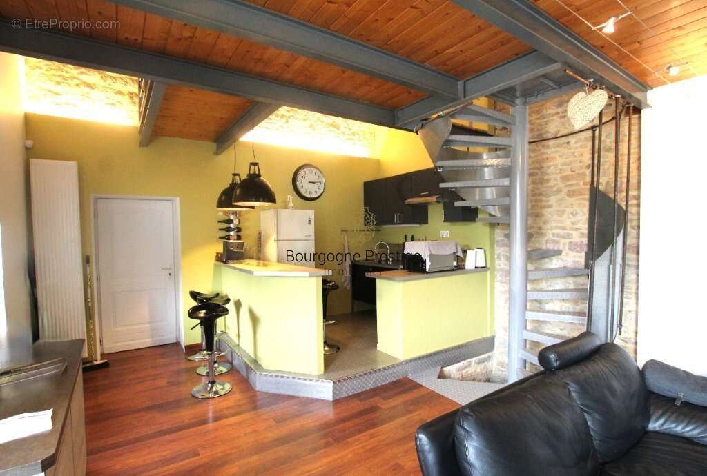 Maison à CHALON-SUR-SAONE