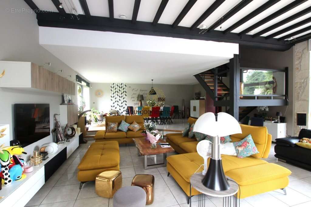 Maison à CHALON-SUR-SAONE