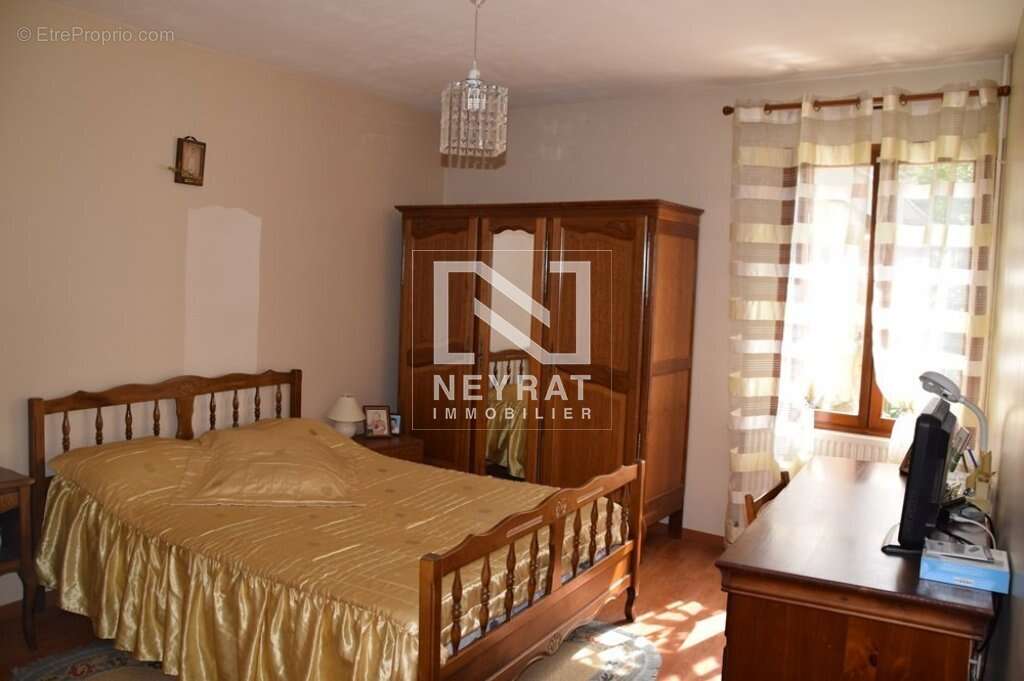 Maison à ARNAY-LE-DUC