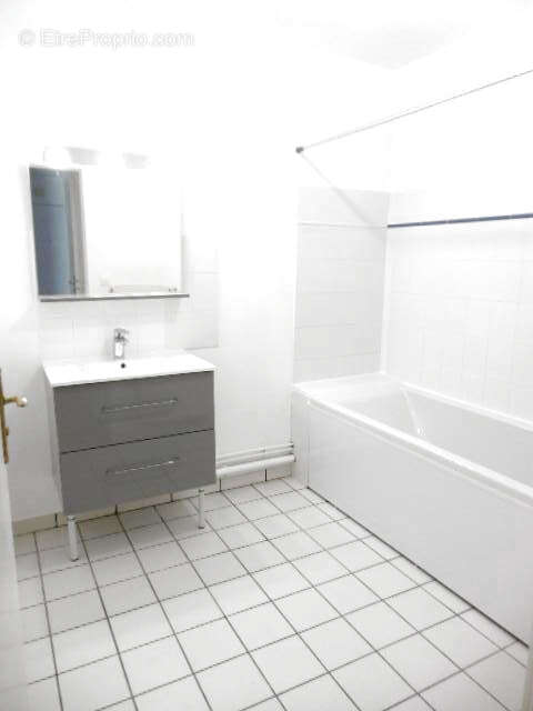 Appartement à SURVILLIERS