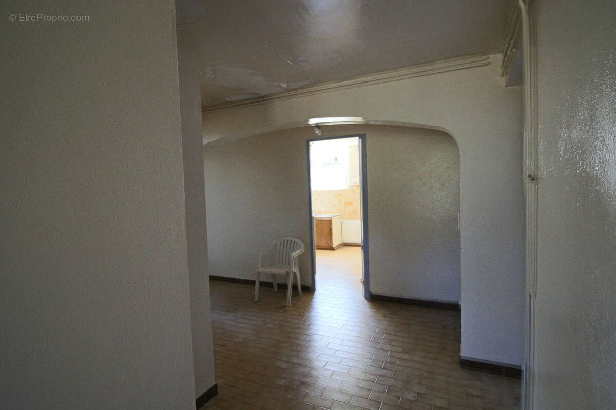 Maison à PUY-L&#039;EVEQUE