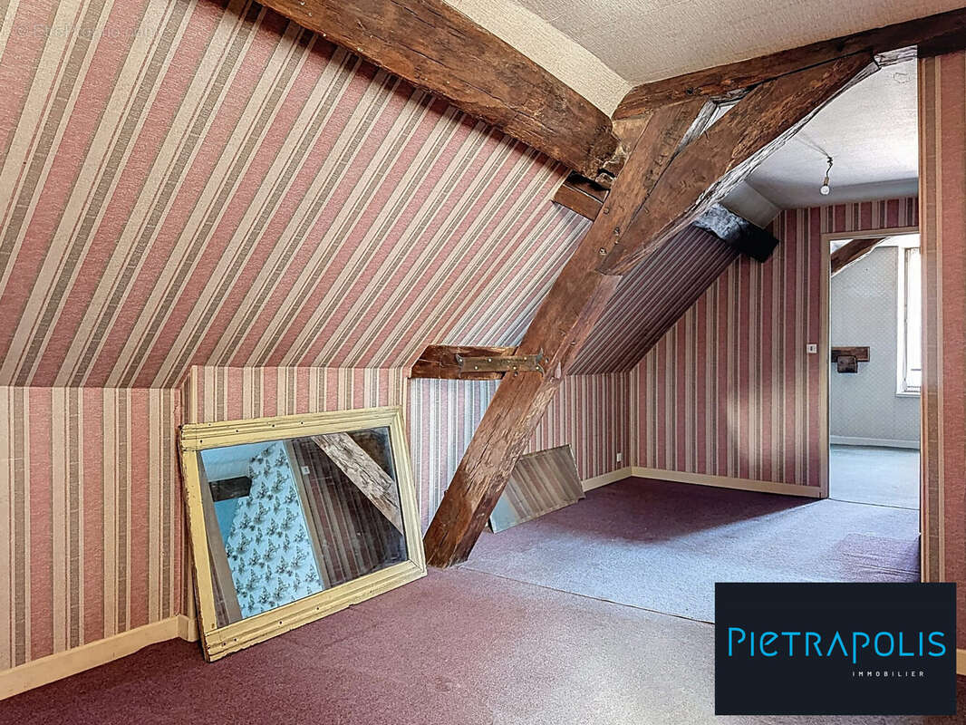 Appartement à PLOMBIERES-LES-DIJON